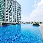 Bright 7 Guests Scott Garden Duplex 1 Room Old Klang Road, Taman Desa, Kuchai Lama, Bangsar South, Pearl Point, Mid Valley, Kuala Lumpur